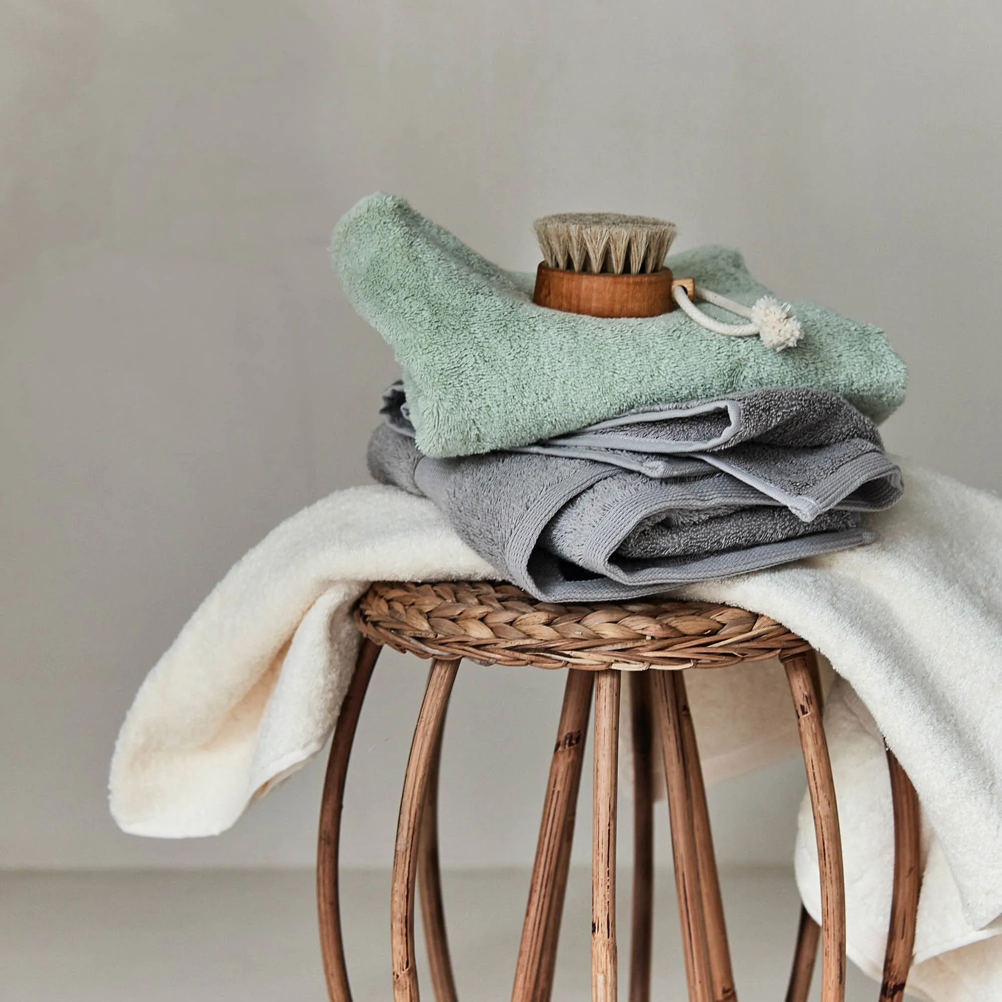 Salema Towel Collection [Cream]