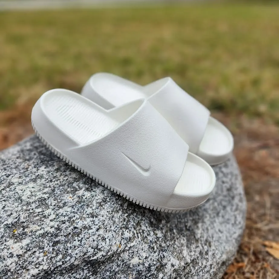 W Nike Calm Slides